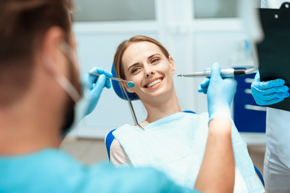 teeth-whitening-dental-implant-cosmetic-dentistry-dental-office-professionals-porcelain-veneers-supplies-for-dentist